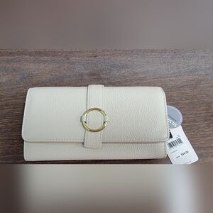 New W/ Tags.  Mundi Off-White Wallet. RFID Protected.